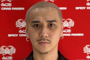 『Breaking Down』出身の料理人・こめお氏提供の「冷やし蟹ラーメン」で78人食中毒、浮上した“食材使い回し”疑惑よりも深刻な真相