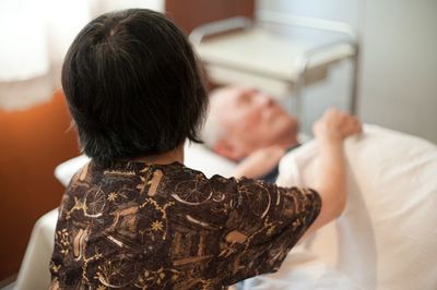 【介護離婚】ワガママ夫を介護する妻に脳腫瘍が発覚、“限られた人生”を前にした決断