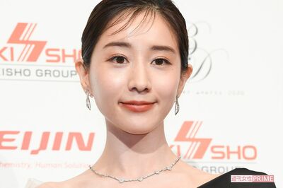 田中みな実の徹底した快眠ルール、アロマの香りと就寝2時間前には“生活必需品”を完全遮断