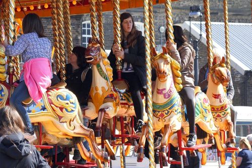 メリーゴーラウンド