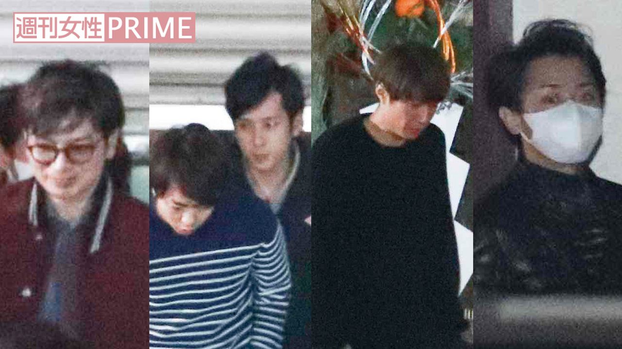 左から松本潤、櫻井翔、二宮和也、相葉雅紀、大野智（'17年元旦初詣）