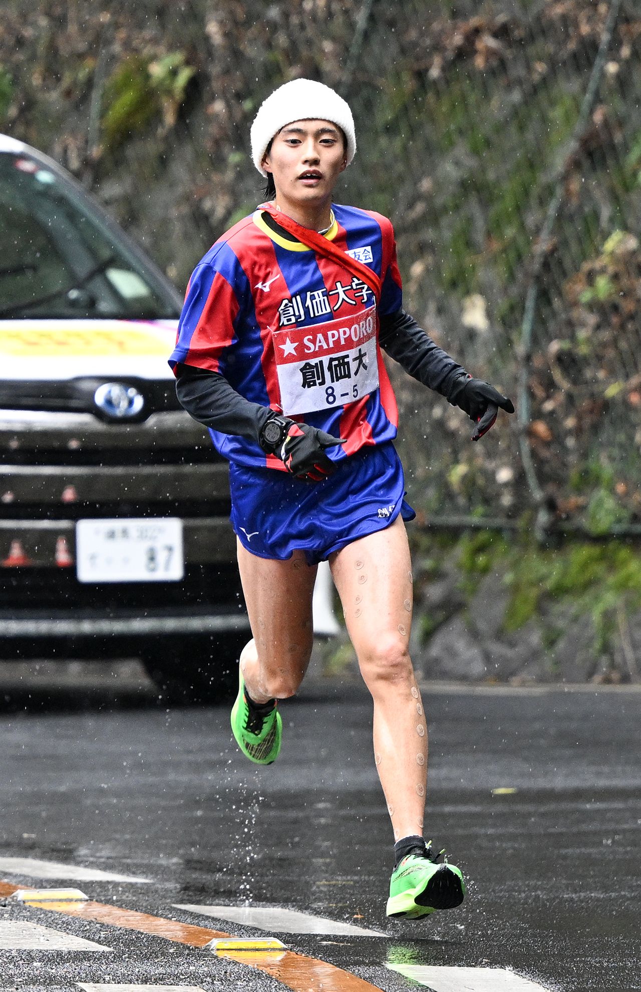 吉田響選手（22）創価大・経済学部4年。3年のときに東海大から編入。3度目の5区山上りで区間新記録を狙う（写真／アフロ）