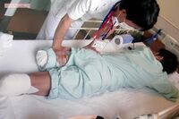 20歳で手足3本を失った男性「死にたいと思った」絶望からの再出発を支えた“家族からの言葉”と歩んできた…