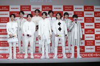 Snow Manのカルビー新CM披露でファンの脳裏をよぎる大先輩KinKi Kidsの“豆スタイル”「懐かしすぎる」