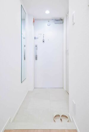 廊下から玄関は日ごろから物を置かないことで安全な避難場所に