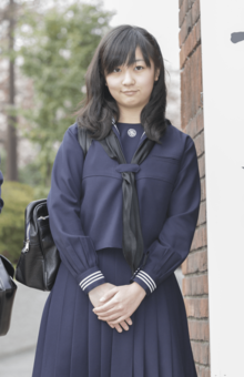 2013年3月、学習院女子高等科の卒業式に出席した佳子さま。この日に友人たちと過ごした思い出を和歌に詠んだ