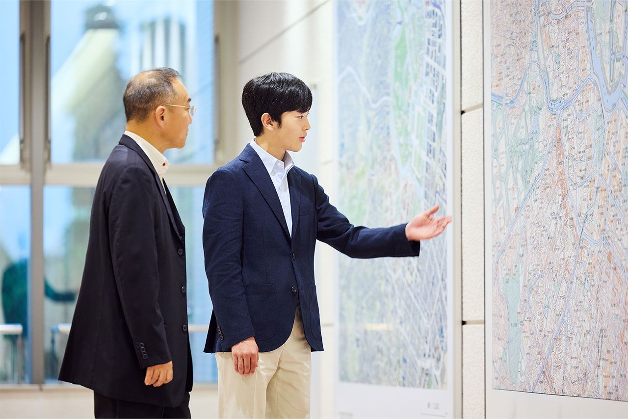 9月6日、20歳の誕生日を迎えられた悠仁さま(写真／宮内庁提供)