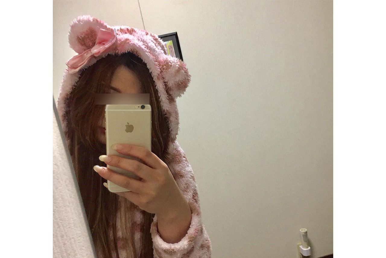 小山麻代容疑者（SNSより）