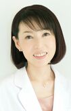 吉木伸子先生●よしき銀座クリニック院長。平成5年横浜市立大学医学部卒業後、慶應義塾大学病院皮膚科学教室、浦和市立病院(現さいたま市立病院)皮膚科勤務などを経て平成10年よしき皮膚科クリニック銀座開業、令和5年よしき銀座クリニック開業。