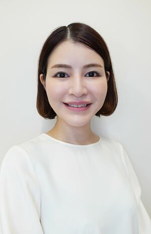 山口華央先生●皮膚科専門医、美容皮膚科・レーザー指導専門医。ルーチェクリニック銀座院医師。一人ひとりの肌悩みに寄り添う丁寧な診察・施術に定評がある。YouTubeでさまざまな美容情報の発信も行っている。
