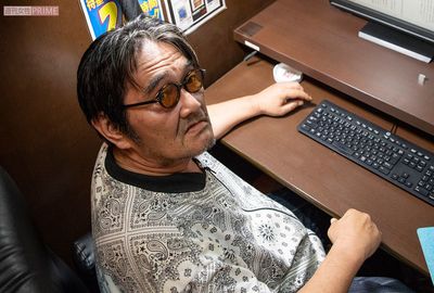 「主人公は私自身で、ゲスな人間です」共感も賛辞も阿らない、住所不定作家の私小説