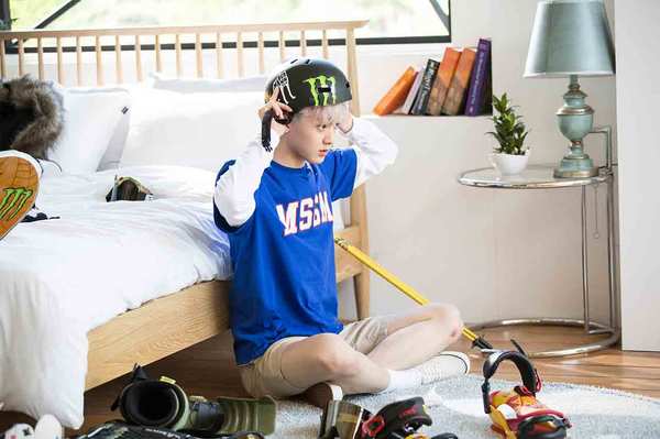 YOON SAN-HA　ユン・サナ（2000/3/21生まれ、183cm）