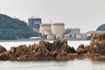 原発再稼働は1つの策だが、規制のため難しい現状(※写真は美浜原発)