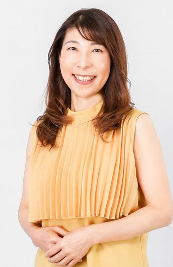 齋藤好美さん●(株)イートバランス代表取締役、ビバランスダイエット協会代表理事。独自のダイエット法で、食事アドバイスを受けた9割の受講生が3～10kg以上のダイエットに成功。