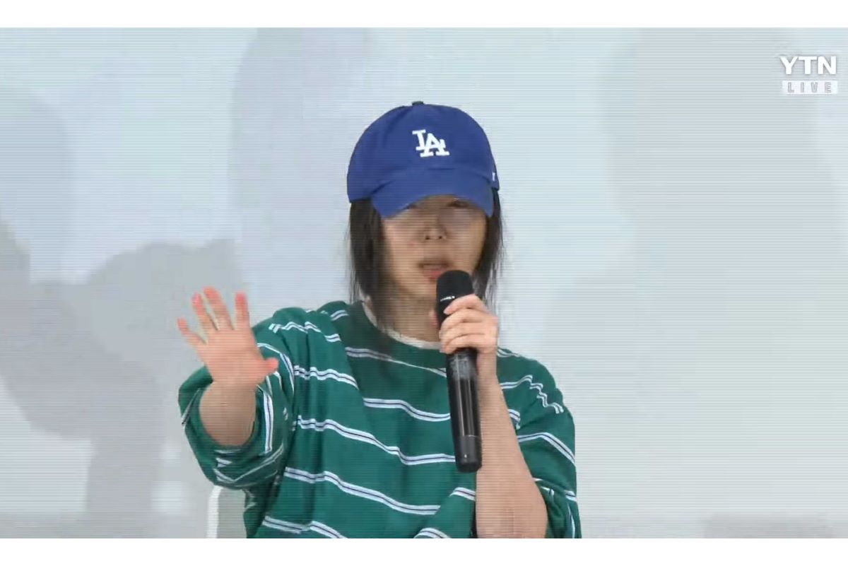 会見を行ったミン・ヒジン氏（『YTN』の公式YouTubeチャンネルより）