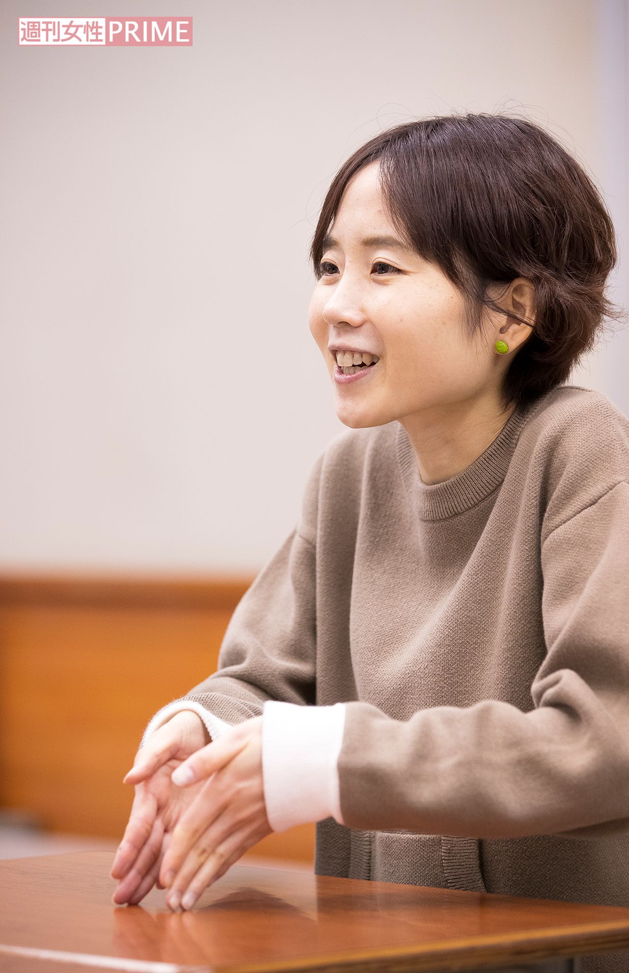 「興味のある話を伝えようとするときは異常に熱が入ります。それと周りから指摘されたのですが、“なんで？”とすぐ聞く癖があるみたいですね（笑）」と岡根谷さん　撮影／伊藤和幸