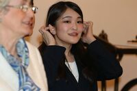 小室圭さんが弁護士として本格始動！日系人会にも馴染むことが許されない眞子さんが“籠の中の鳥”生活から…