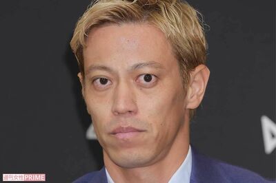 本田圭佑、W杯予選“伝説のPK”をDAZNが公開するもなぜか“絶頂顔”サムネに「やめてあげて」ツッコミ殺到