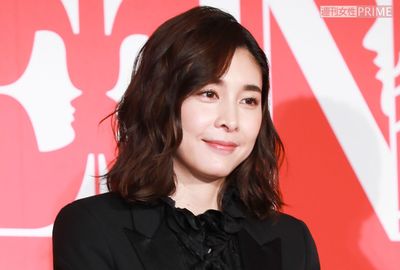 竹内結子、主演ドラマ撮影中の「ピリピリムード」と現場和ませた“かわいい子たち”