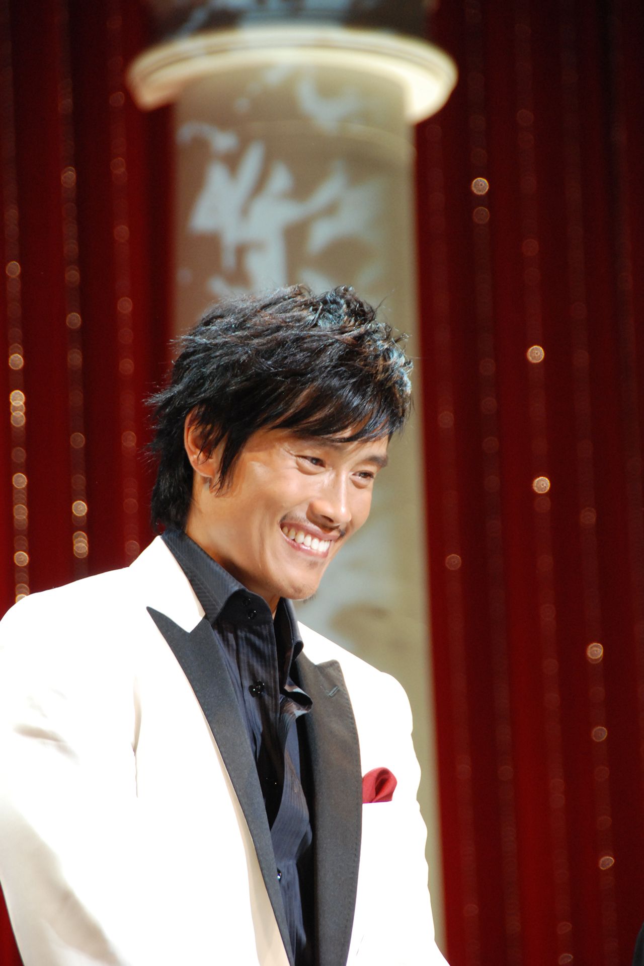 イ・ビョンホン