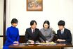 紀子さまと佳子さまは「白」秋篠宮さまと悠仁さまは「ネクタイ」…《2日違いのリンクコーデ》で魅せた家族の絆