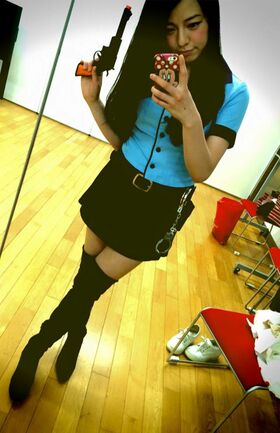 レースクイーン時代の元谷百合奈氏（本人ツイッターより）