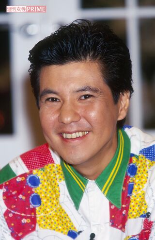 若手時代はクセの強い芸風だった関根勤