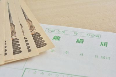 コロナ渦中で不倫する夫に三行半、離婚で妻から夫へ「復讐」を──明子の場合《後編》