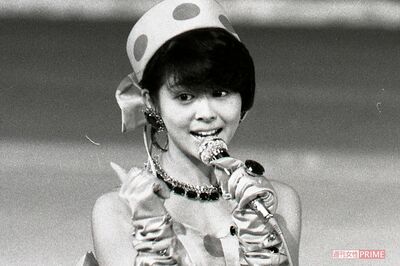 デビュー40年・小泉今日子を愛する人が集まるゲイバーで鼎談「ジャージが似合う56歳に完敗」