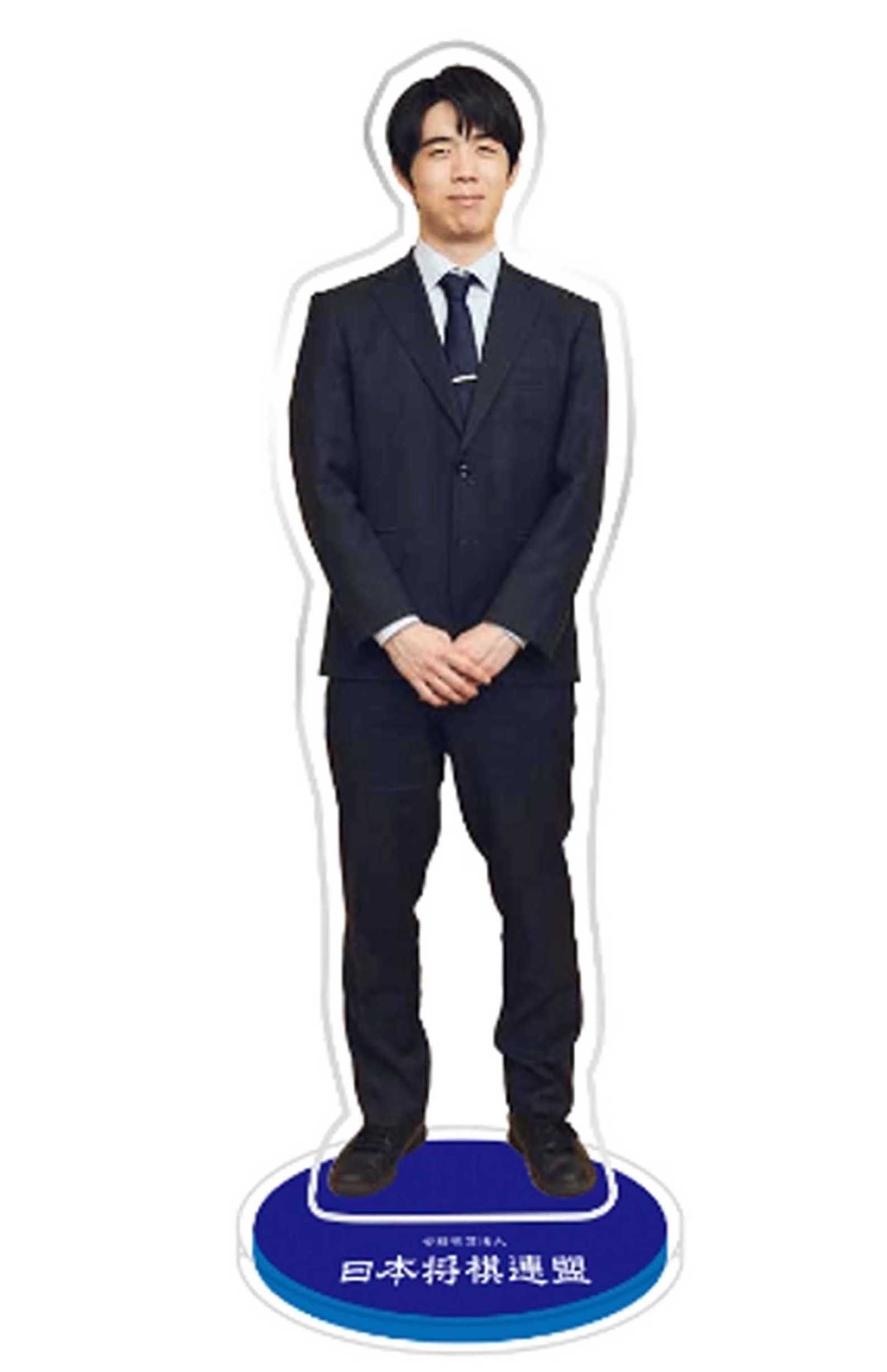 アクスタとポストカードで祭壇をつくりたい♪※画像は日本将棋連盟提供