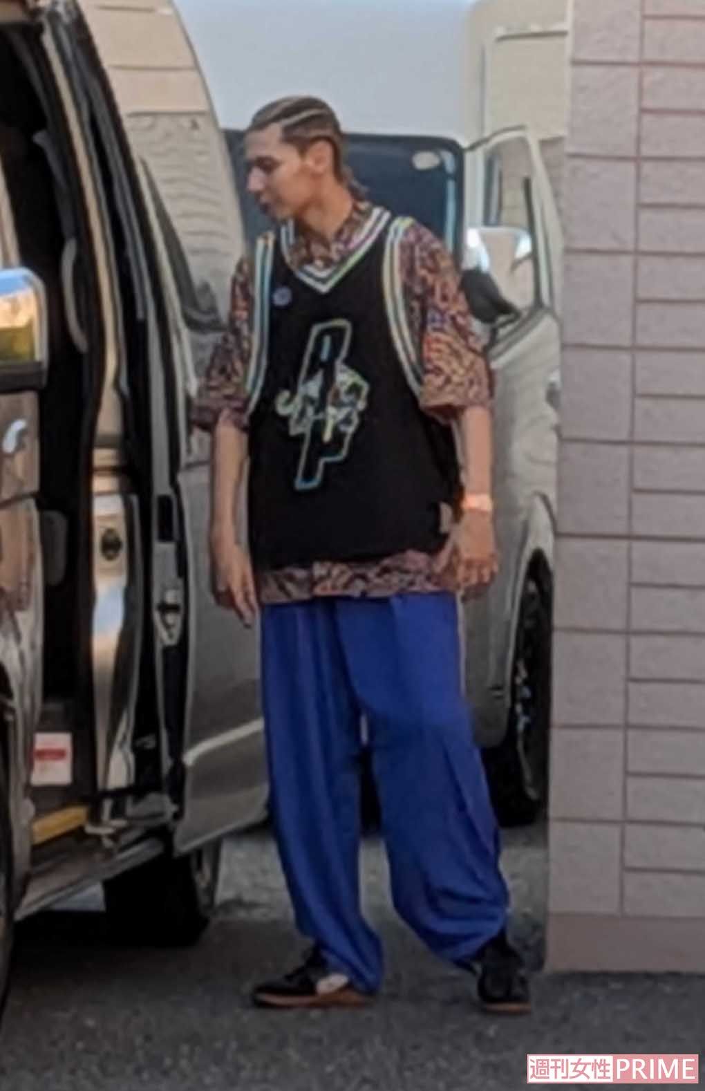 4月中旬の週末、ダンス大会『ALL JAPAN HIP HOP DANCE CHAMPIONSHIP 2026』で会場入りするSnow Manのラウール