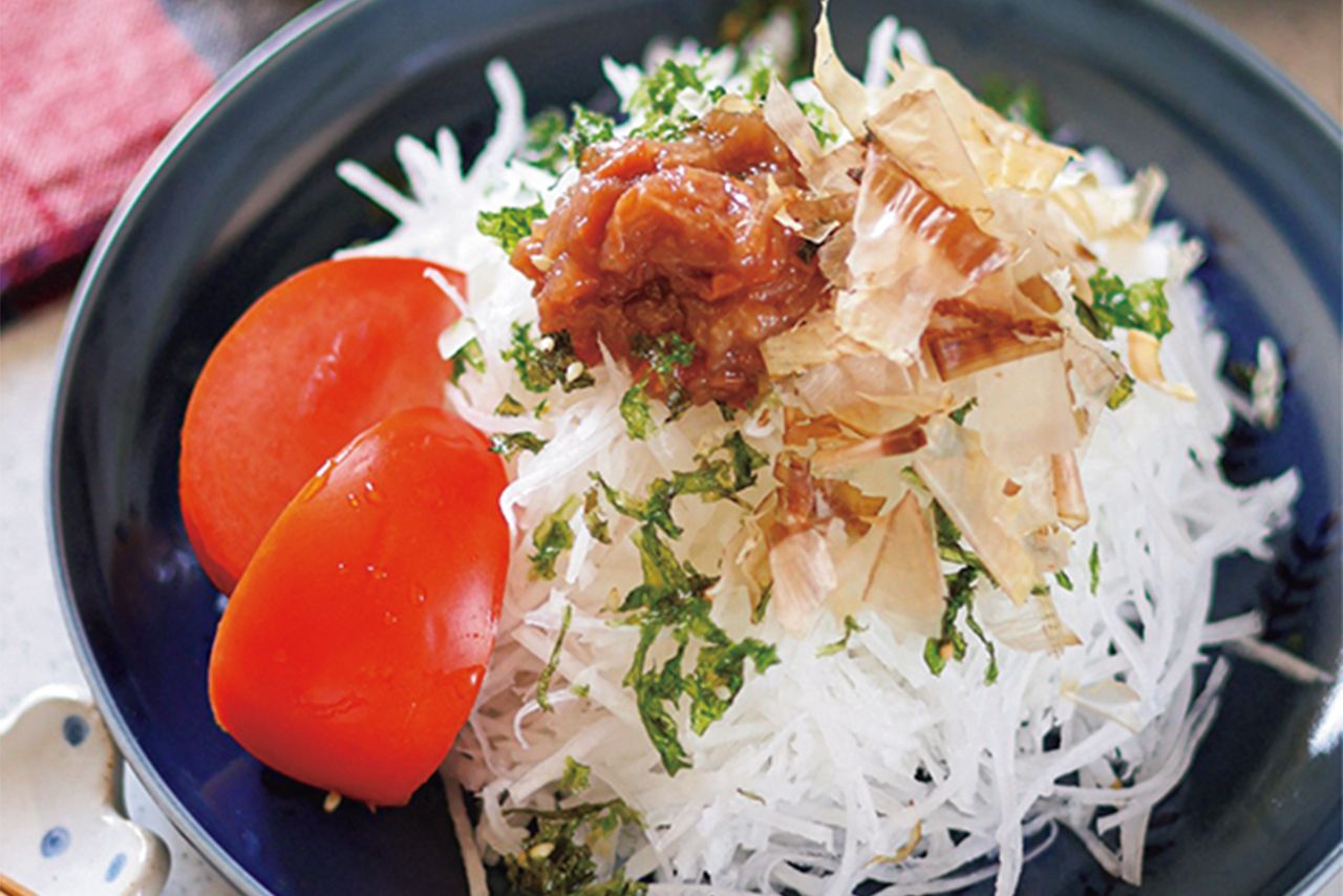 大根と梅肉のさっぱりサラダ