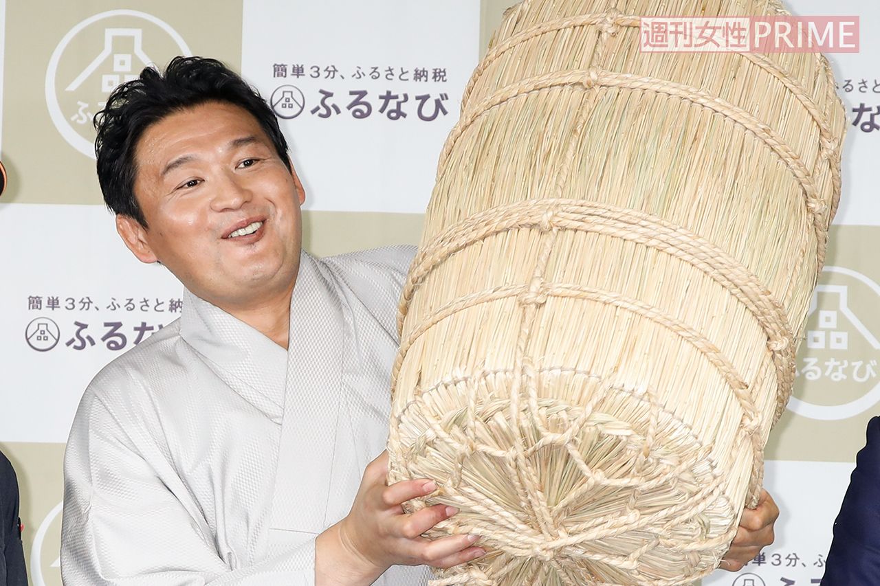 長男の靴職人・花田優一へのCM出演の報告を聞かれると、「自分で報告するのも恥ずかしいです」と照れた