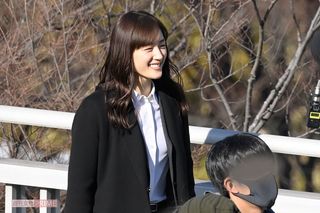 2021年1月中旬、ドラマ『天使と地獄〜サイコな2人〜』のロケに臨む綾瀬はるか