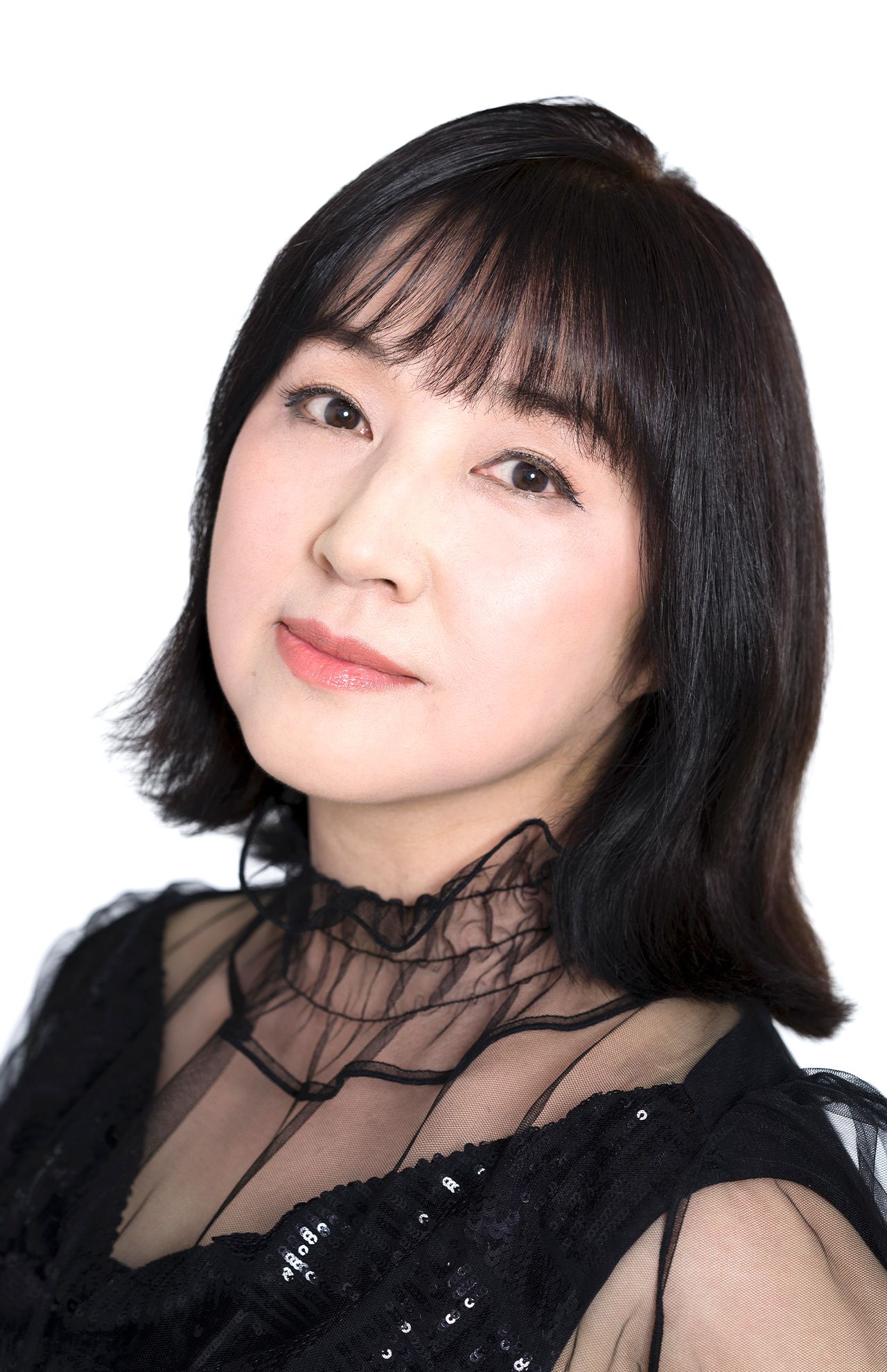 悪性リンパ腫から生還した俳優の愛華みれ