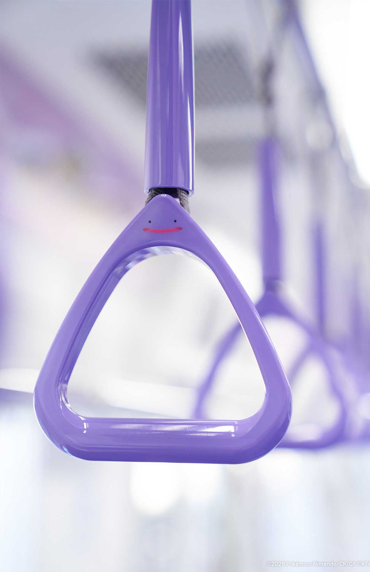 ポケモンとのコラボでメタモンに“ジャック”された東京メトロ半蔵門線（『ポケモン情報局』公式Xより）