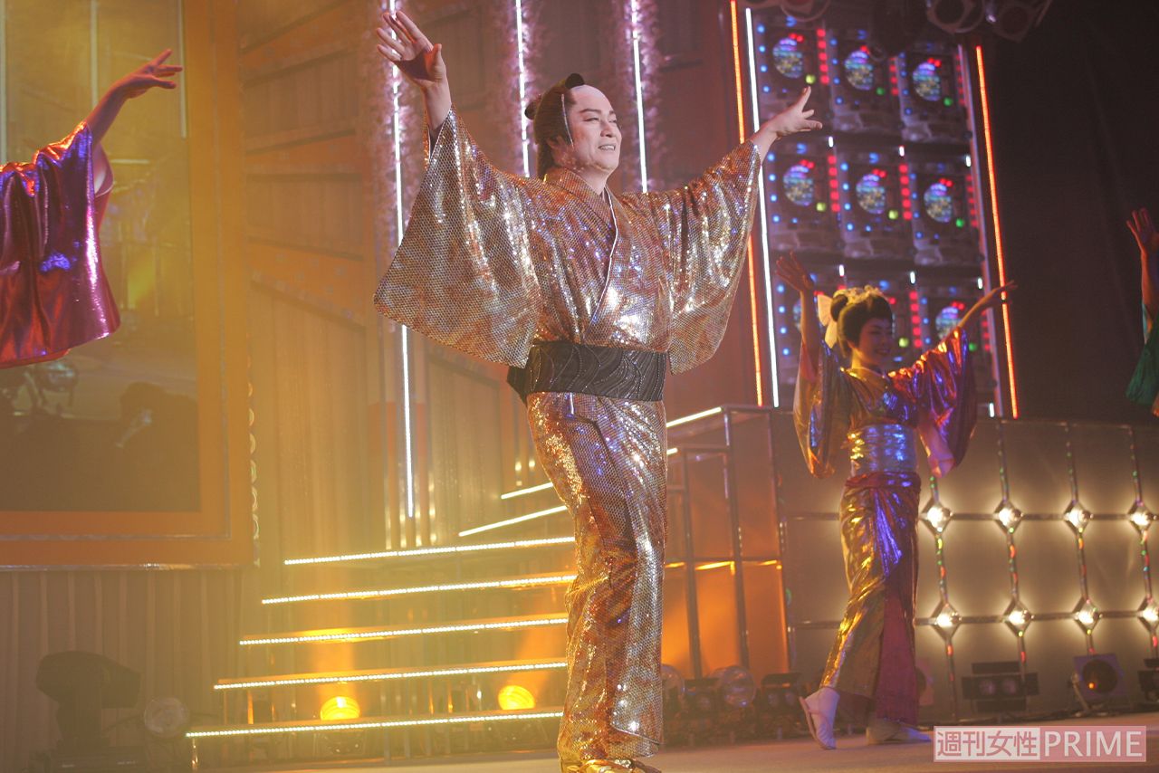 松平健のマツケンサンバを熱望する人たちも多数