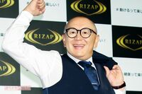 松村邦洋、デビュー30周年　彼の澄んだ瞳を見て、旧友の放送作家が思い出したこと