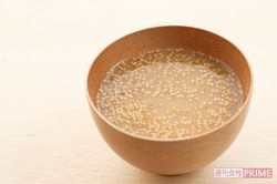 お湯に溶かすだけ