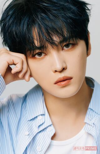 ジェジュン　撮影／Choi Seung Kwang （STUDIOESKEY） 撮影アシスタント／Rachel Choi （STUDIOESKEY）