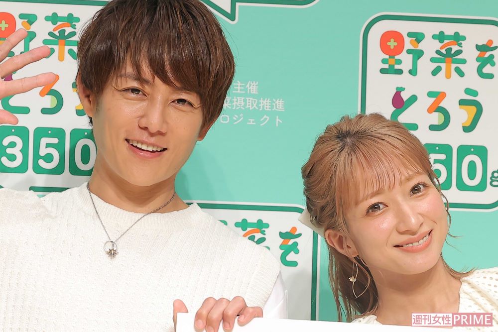 辻希美（右）と杉浦太陽