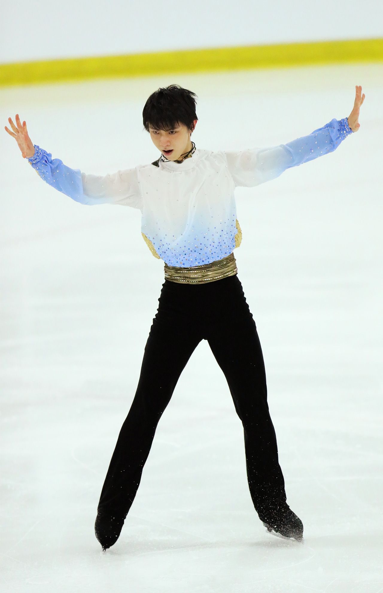 オータムクラシックで今季のプログラムと衣装を初披露した羽生