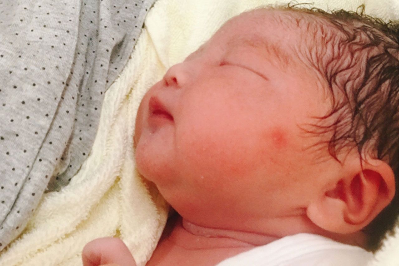 障害のある子どもとわかったとき、家族はどんな決断をするのか（写真はイメージ）