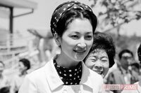 小室眞子さんと圭さんの結婚で思い出される、ミッチーブームと美智子さまの努力