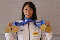 小谷実可子、還暦近くで今夏4つの金メダル獲得「競技者と母。両立は難しく、涙した日も」柿ピーで耐えた日…
