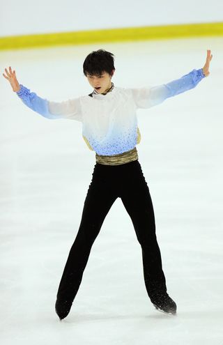 オータムクラシックで今季のプログラムと衣装を初披露した羽生