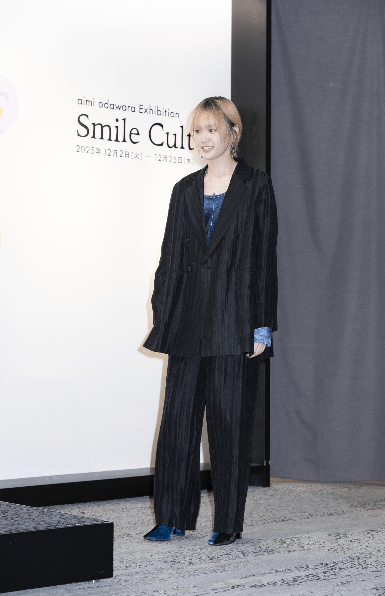 セカンド写真集『わー!!!』発売記念会見に参加した尾碕真花