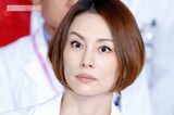 米倉涼子「書類送検」の波紋…知人男性はすでに出国、配信作品に…