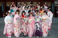 AKBグループは決断か、コロナ禍のお正月の風物詩・アイドル「合同成人式」の行方