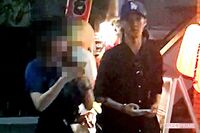 テラハ出演中の葉山奨之、夏祭りデートを目撃！ ふたりから漂う“ただならぬ雰囲気”